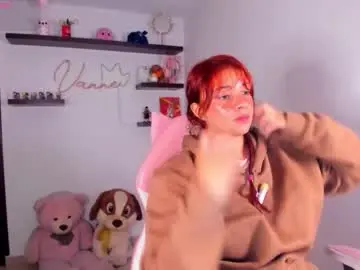 Vannessa_shy  live sex cam