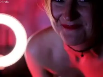 Vsecrets  live sex cam