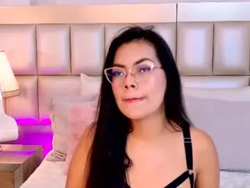 Alicelavenders  live sex cam