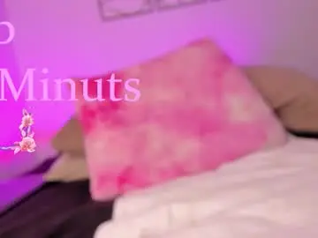 Aylinnzambrano_  live sex cam