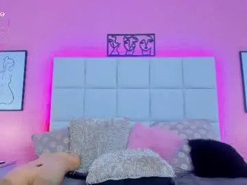 Charlotte_kisss  live sex cam