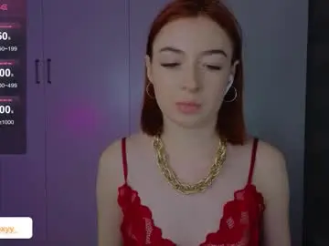 Cuteroxyfoxyy  live sex cam
