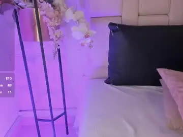 Dakota__lee  live sex cam