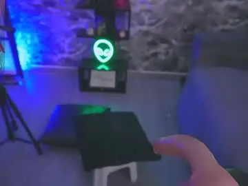 Darkly_waxx  live sex cam