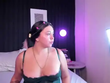 Isabella_max  live sex cam