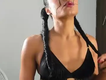Isabella_savina  live sex cam