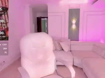 Karlaa_james  live sex cam