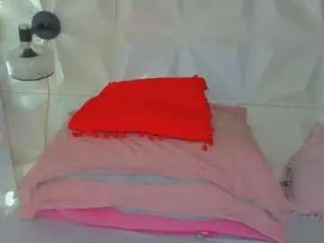 Kathalinaxvip  live sex cam