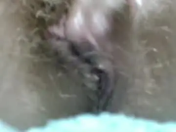 Kiragoldens  live sex cam
