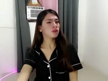 Kitty_holly  live sex cam