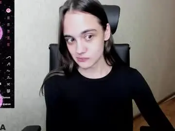 Littleashleyy  live sex cam