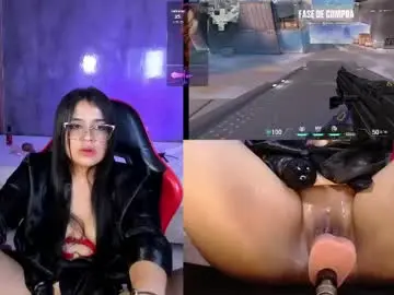 Luciareid  live sex cam