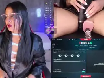 Luciareid  live sex cam