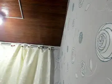 Luna_evaa  live sex cam