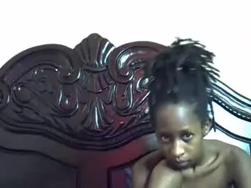 Lutino_lovebirds  live sex cam