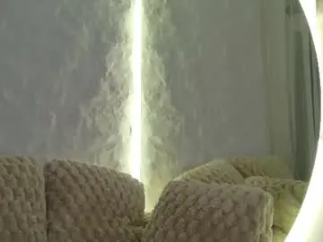 Monique_a  live sex cam