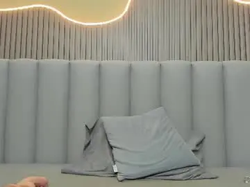 Nathyluxx  live sex cam