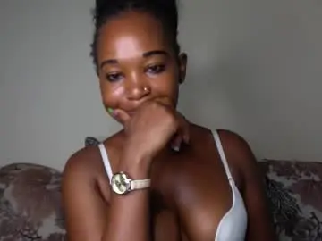 Qunnie_clarion_aria  live sex cam