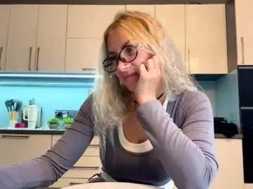 Raeannschemmer  live sex cam