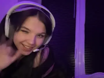 Roxiepiurkowski  live sex cam