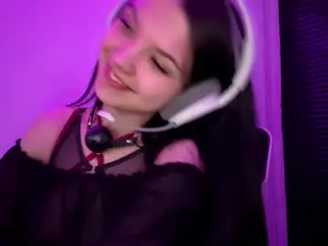 Roxiepiurkowski  live sex cam