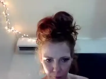 Sinfulflame  live sex cam