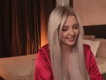 Victoriamorrone  live sex cam