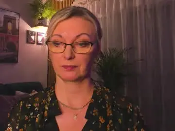 Xvanessalove  live sex cam