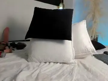 Aixa_hill1  live sex cam