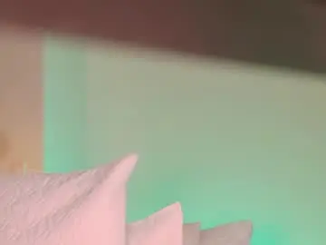 Aixa_hill1  live sex cam