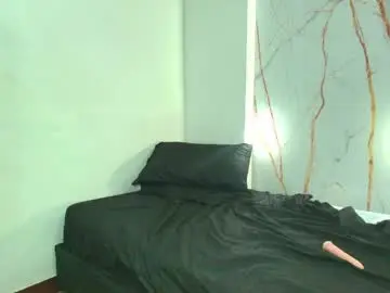 Charlotte_hot11  live sex cam