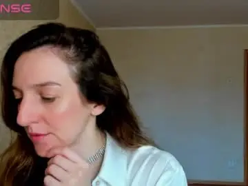 Desired_zoya  live sex cam