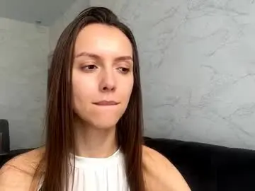 Desirewingard  live sex cam