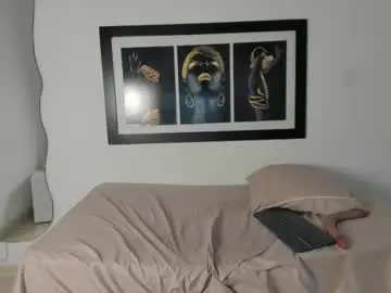 Emilyy_cooperr  live sex cam