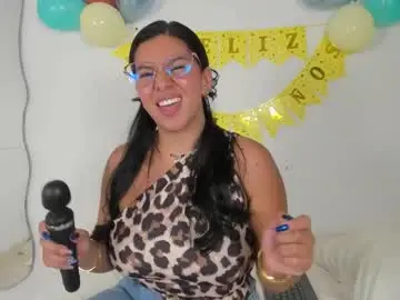 Emilyy_cooperr  live sex cam