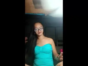 Jinderez813  live sex cam