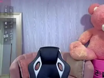 Lia_harper_t  live sex cam