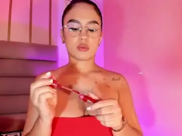 Meganqueen_1  live sex cam