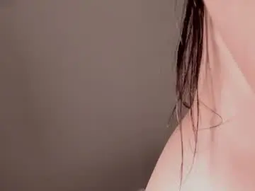 Michbrunnette  live sex cam