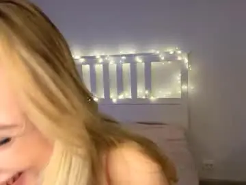 Reginajoyy  live sex cam