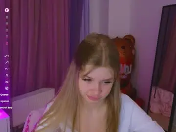 Riinaaa  live sex cam