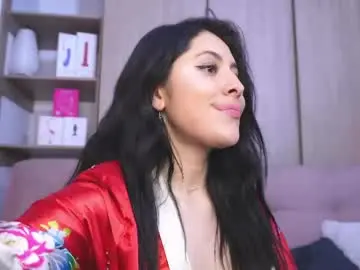 Sophiiecums  live sex cam