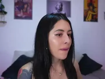 Sophiiecums  live sex cam