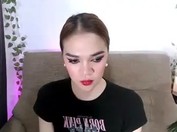Yourhumilitionqueen  live sex cam