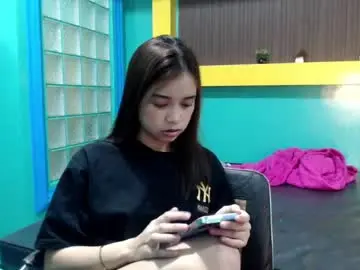 Asian_slade  live sex cam