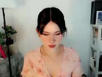 Ayahoshilovesyou  live sex cam