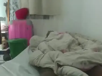 Caramel_melbah  live sex cam