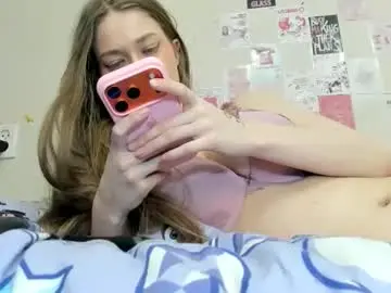 Chloesweetbby  live sex cam