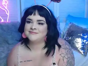 Harlowgolde  live sex cam