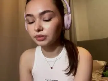 Johnnaeames  live sex cam